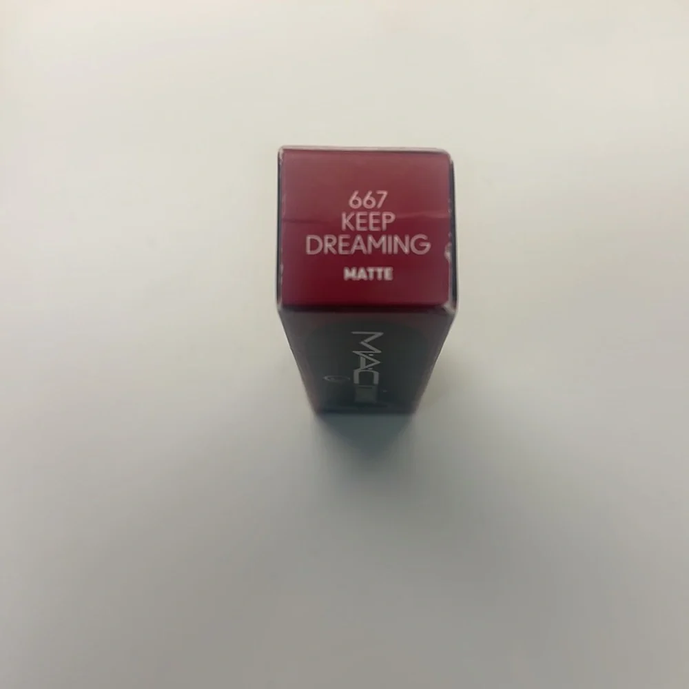 MAC SILKY MATTE LIPSTICK - Keep Dreaming